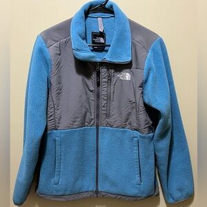 The North Face Womens Blue and Gray Denali Jacket Size M